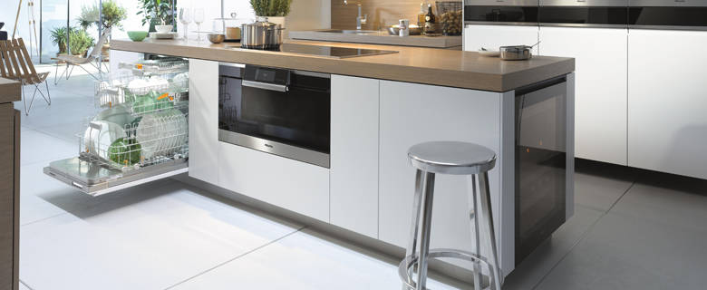 Best Appliances For Your Kitchen Island, Kitchen Island With Fridge And Freezer
