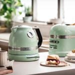 KitchenAid Artisan kettle and toaster in pistachio