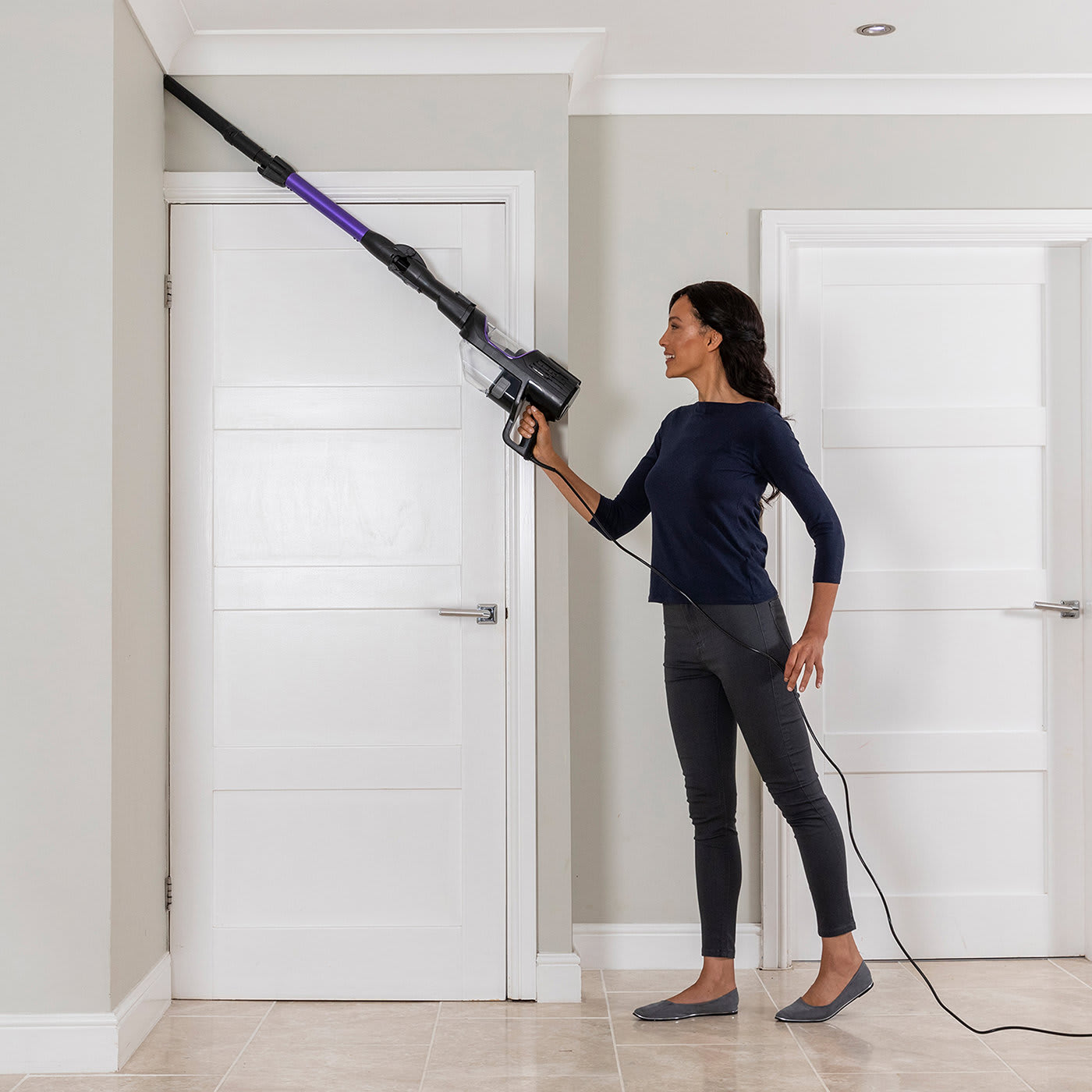 Shark HZ500UK Anti Hair Wrap Corded Stick Vacuum Cleaner with Flexology