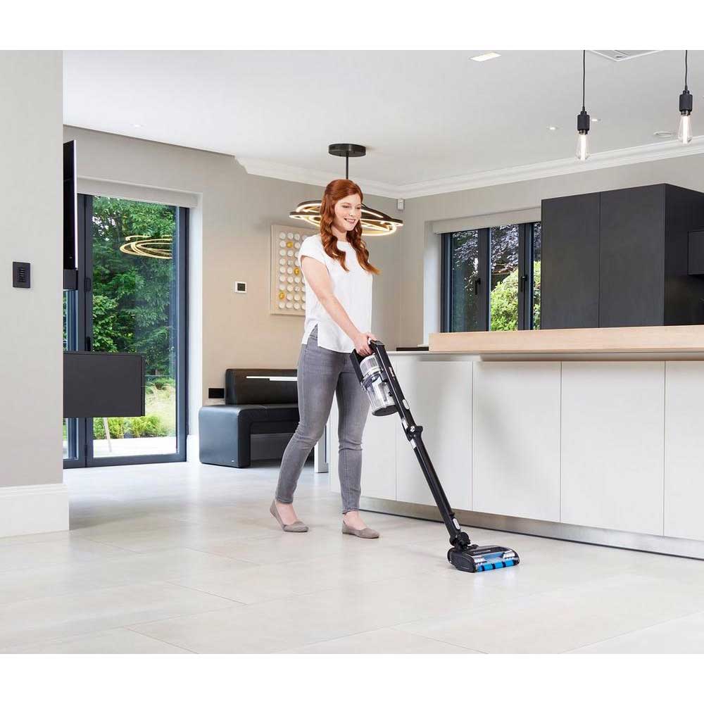 Shark IZ320UK Anti Hair Wrap Cordless Stick Vacuum Cleaner with