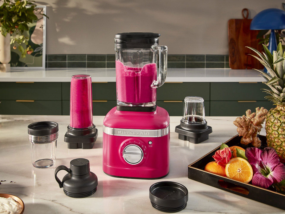 KitchenAid K400 blender in hibiscus colour of the year 2023