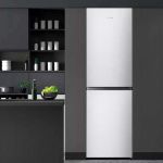 Hisense RB327N4BCE 50/50 Total No Frost Fridge Freezer - Stainless Steel