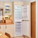 Sensis RFCMBI015450EW 54cm Wide 50/50 Split Integrated Fridge Freezer - White