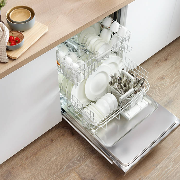 Miele G4203I CLST Semi Integrated 13 Place Setting Dishwasher With Cutlery Basket Gerald Giles