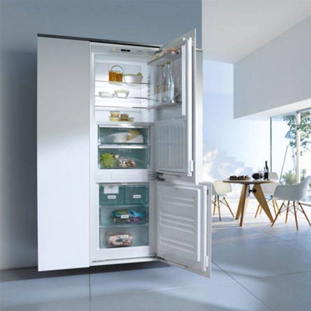 inbuilt fridge size