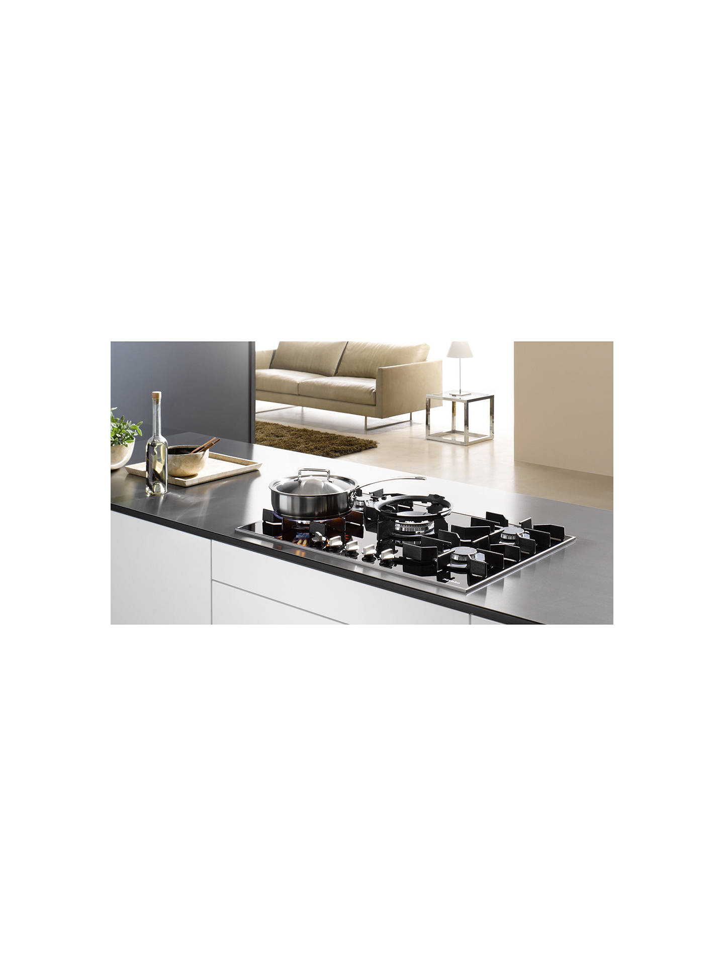 Miele KM3034 5 Zone Gas Hob With Wok Burner & Ceramic Glass Base