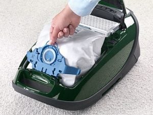 Miele FJM Allergy HyClean 3D Efficiency Dustbag XL Pack 8 Bags Snellings Gerald Giles
