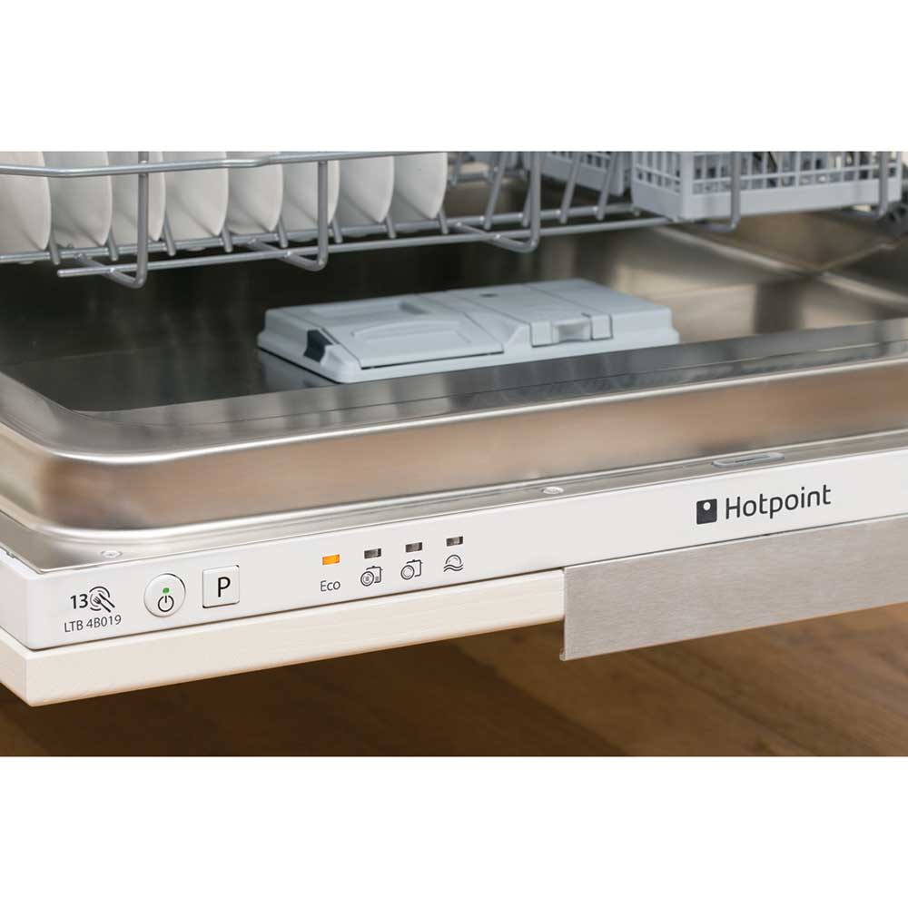 Hotpoint LTB4B019 Built in Dishwasher 13 Place Settings Gerald Giles